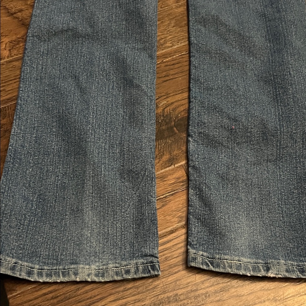 Wrangler Q Baby Women's Boot Cut Jeans - size 1/2 x 36 - Picture 2 of 9